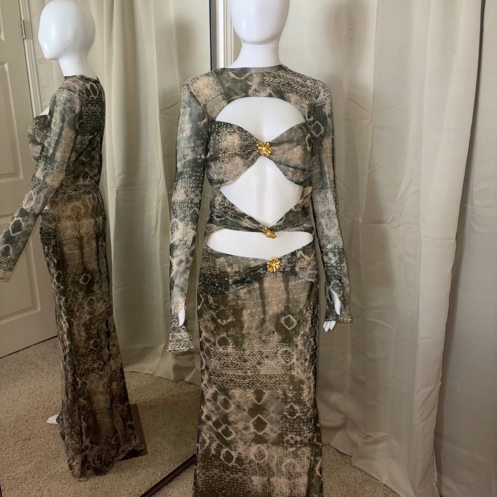 Olive Green Geometric Print Cutout Maxi Dress Gold Brooch Detail L